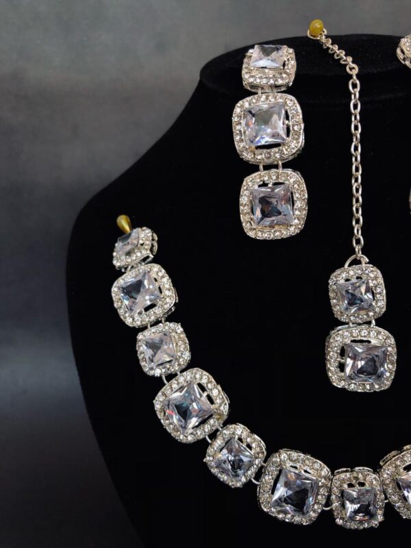 Bridal Set - Elegant Crystal Diamond (3 in 1) Cheap And Trendy - Image 4