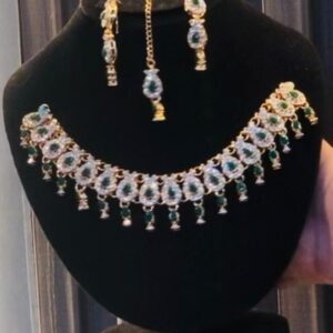 Emerald Royalty Necklace Set